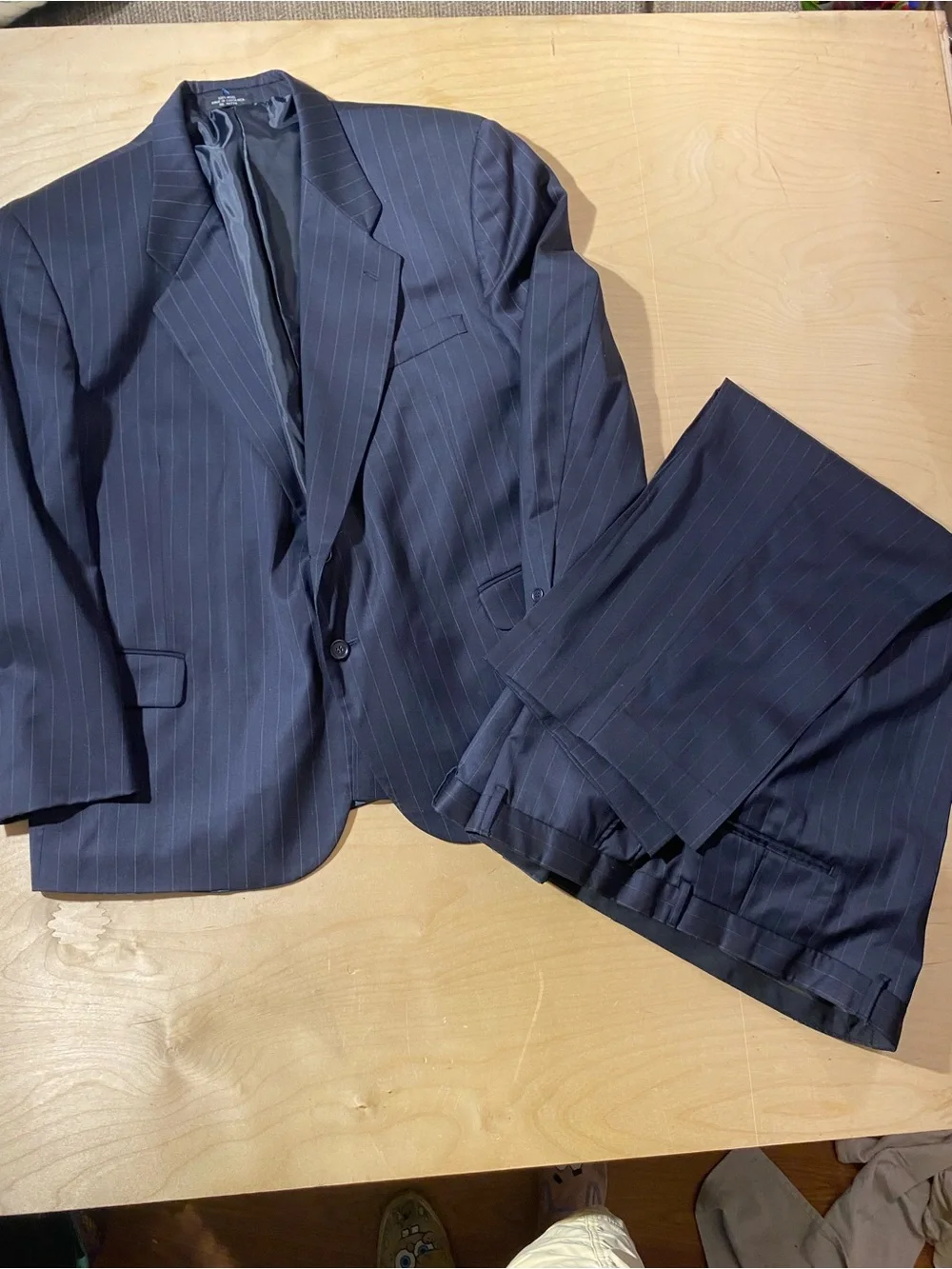 Oleg Cassini Men's Navy Pinstripe Suit Jacket & Pants - Classic Two-Piece 48 (SX